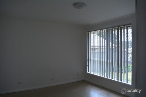 Property photo of 2/22 Salamander Road Wadalba NSW 2259