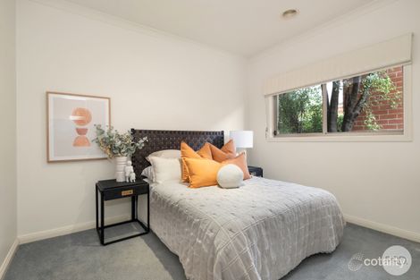 Property photo of 10 St Clare Avenue Lake Gardens VIC 3355