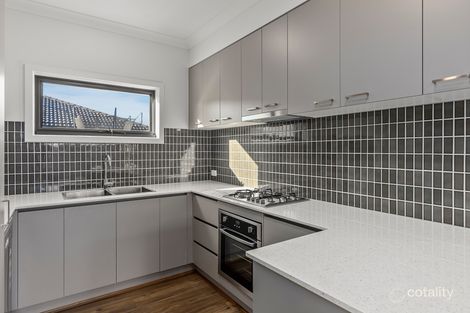 Property photo of 2/11 Paul Street Doncaster VIC 3108