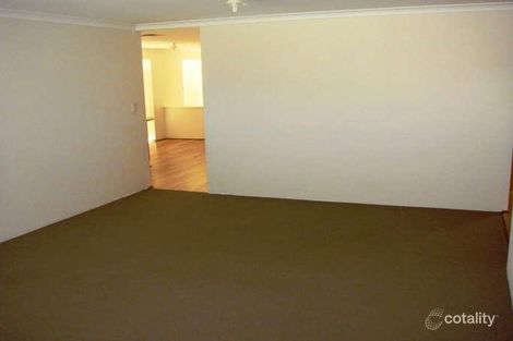Property photo of 6 Gables Green Meadow Springs WA 6210