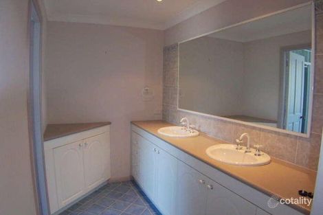 Property photo of 74 Shannon Parade Berkeley Vale NSW 2261