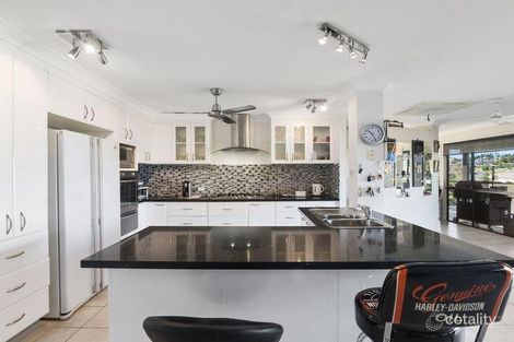 31 Manra Way, Pacific Pines, QLD 4211