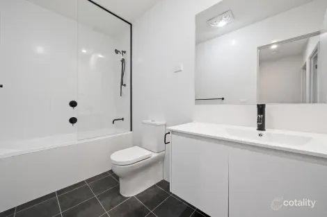 Property photo of 10/75 Bellhouse Crescent Moncrieff ACT 2914