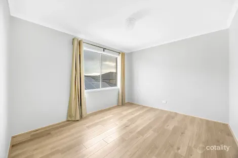 Property photo of 39 Cambridge Crescent Roxburgh Park VIC 3064