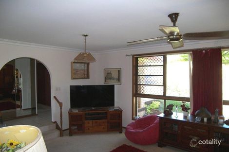 Property photo of 91 Orana Road Ocean Shores NSW 2483