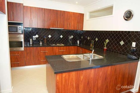 Property photo of 7 Fisher Mews Waterways VIC 3195