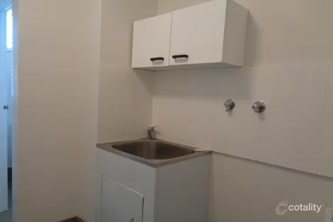 Property photo of 2/16 Tulloch Street Deer Park VIC 3023