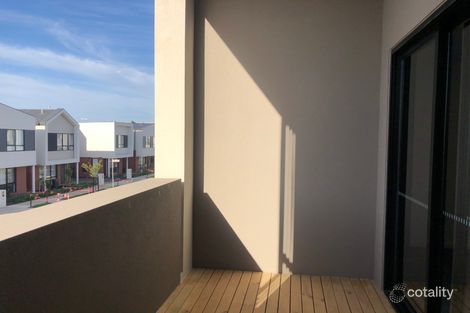 Property photo of 6 Oakden Crescent St Albans VIC 3021