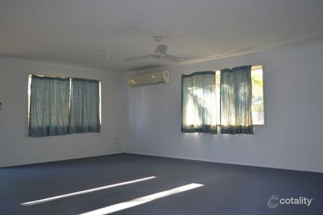 Property photo of 16 Yellowpatch Avenue Clinton QLD 4680