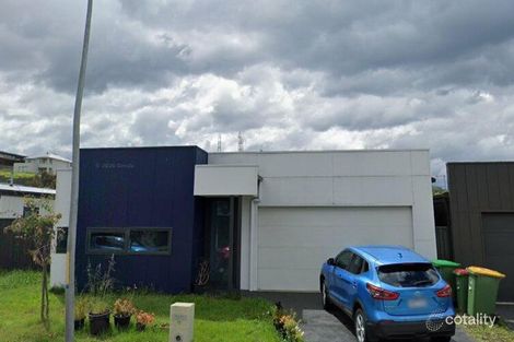 10 Zermatt Loop, Pakenham, VIC 3810