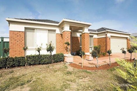 Property photo of 1 Saxby Court Burnside VIC 3023
