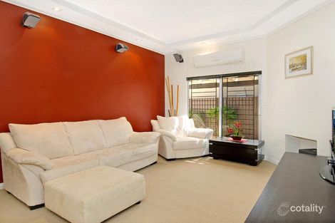 Property photo of 42 Frogmore Street Mascot NSW 2020