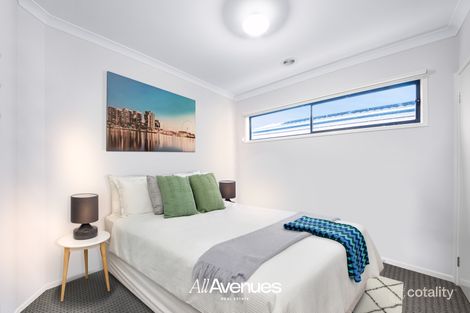 Property photo of 11 Galveston Road Clyde VIC 3978