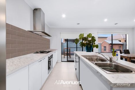 Property photo of 11 Galveston Road Clyde VIC 3978