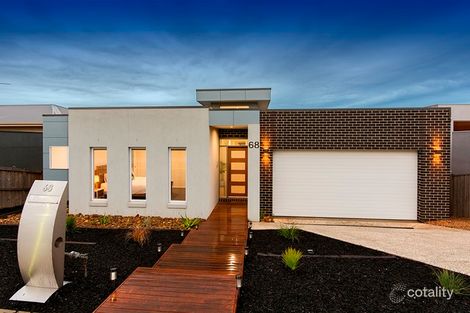 68 Leigh Rd, Highton, VIC 3216