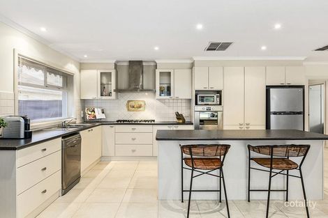 Property photo of 16 Brosnan Road Bentleigh East VIC 3165