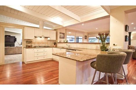 Property photo of 34 Porter Street Eltham VIC 3095