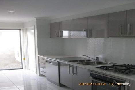 4 Broadwater Lane, Fitzgibbon, QLD 4018