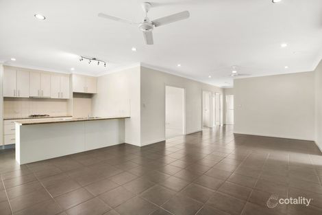Property photo of 16 Fossilbrook Bend Trinity Park QLD 4879