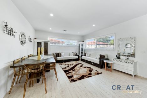 Property photo of 2/77 Talintyre Road Sunshine West VIC 3020