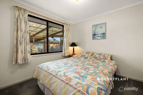 Property photo of 7 Rachael Court Pakenham VIC 3810