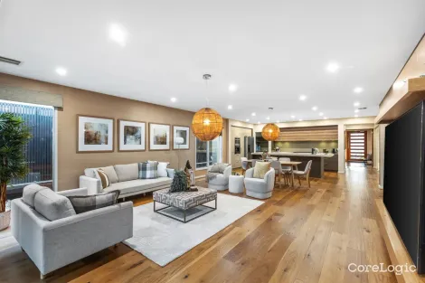 Property photo of 51 Olympus Crescent Cranbourne West VIC 3977