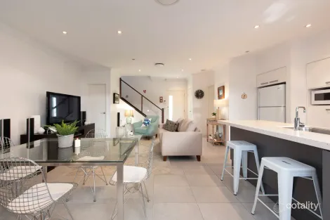 4/31 Weston St, Coorparoo, QLD 4151