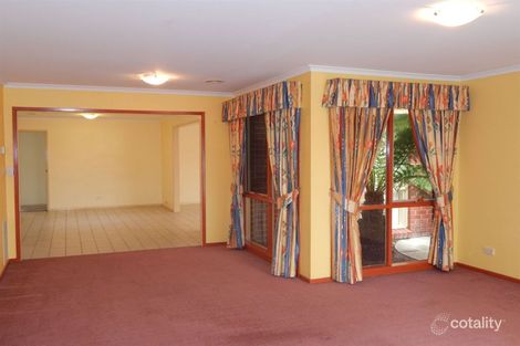 Property photo of 11 Kurrajong Court Cranbourne North VIC 3977