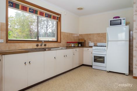 Property photo of 11 George Bass Drive Batehaven NSW 2536