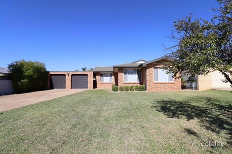 Property photo of 12 Bamarook Crescent Glenfield Park NSW 2650
