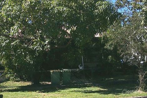 13 Edwards St, West End, QLD 4810