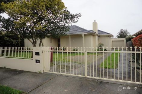 7 Azalea Cres, Dandenong North, VIC 3175