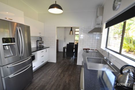 Property photo of 14 Coolcrest Street Wynnum QLD 4178