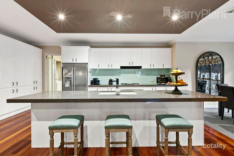 Property photo of 16 Sunnyside Way Cairnlea VIC 3023