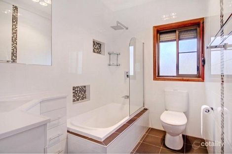 Property photo of 79 Mirrabooka Road Lake Heights NSW 2502