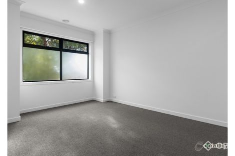Property photo of 22 Shoreline Crescent Carrum Downs VIC 3201