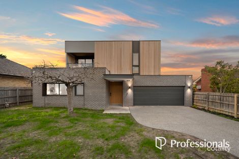 28 Swayfield Rd, Mount Waverley, VIC 3149