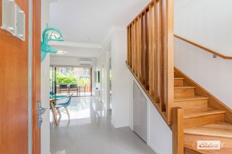 Property photo of 14 Pitcairn Street Mount Gravatt QLD 4122