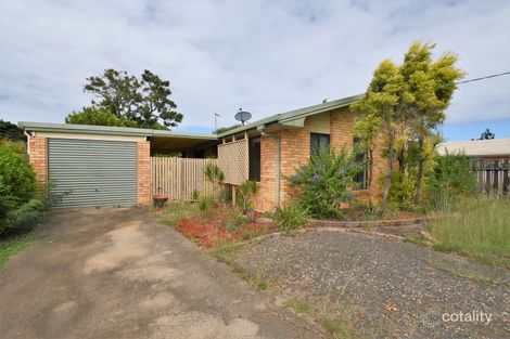 16 Sinclair St, Avenell Heights, QLD 4670