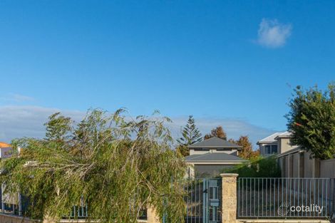 6 Admiralty Rd, Jindalee, WA 6036