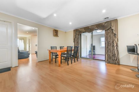 Property photo of 19 Bellbrae Crescent Cranbourne West VIC 3977