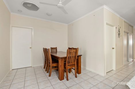 Property photo of 7 Ward Place Emerald QLD 4720