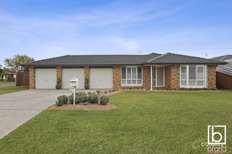 2 Nagle Cres, Blue Haven, NSW 2262