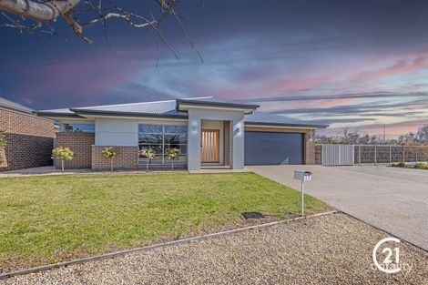 Property photo of 13 Healey Court Moama NSW 2731