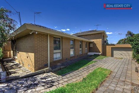 10 Ashford Cres, Westmeadows, VIC 3049