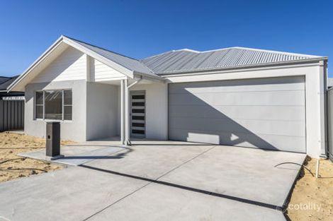 Property photo of 9 Chindwin Loop Hilbert WA 6112