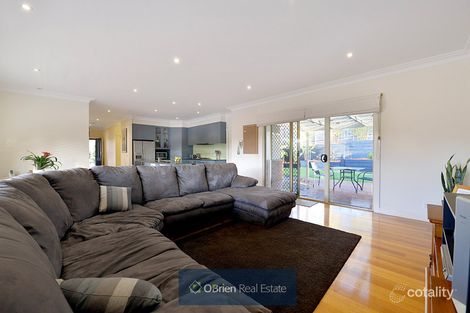 Property photo of 4 Harrison Court Carrum Downs VIC 3201