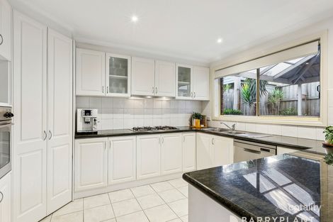 Property photo of 8/4 Leo Close Wantirna South VIC 3152
