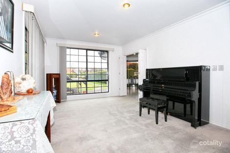 Property photo of 4 Hermitage Drive Greenvale VIC 3059