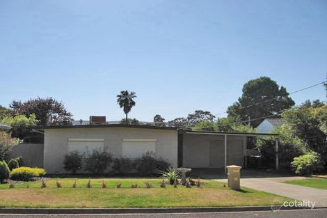 13 Whittaker Dr, Modbury, SA 5092